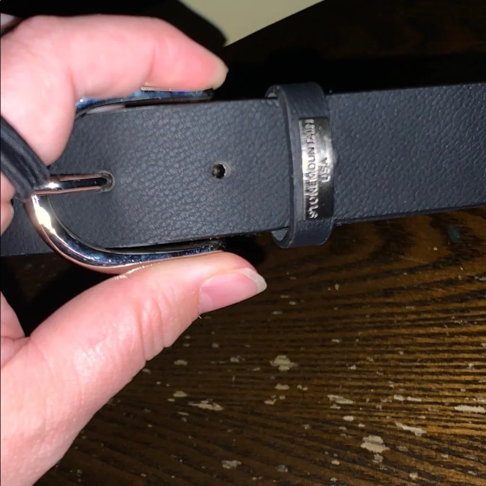 Stone Mountain Accessories size small